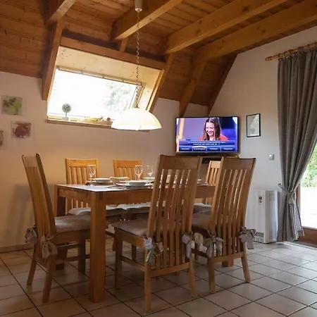 With 1 Bedroom بيت للعطل Wurster Nordseekuste