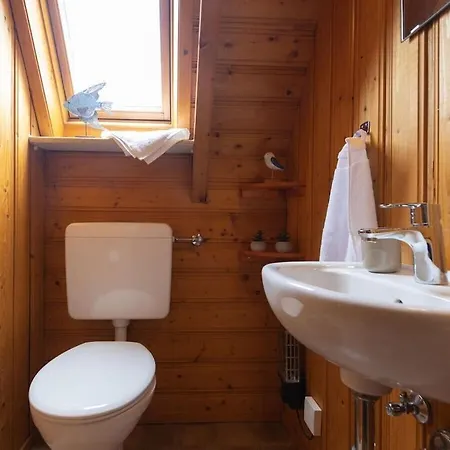 With 1 Bedroom *